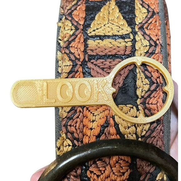 Bechelli Metal Wolf Heads Buckle Southwest Embroidered Hippie Belt 60s Boho Med - Picture 8 of 13